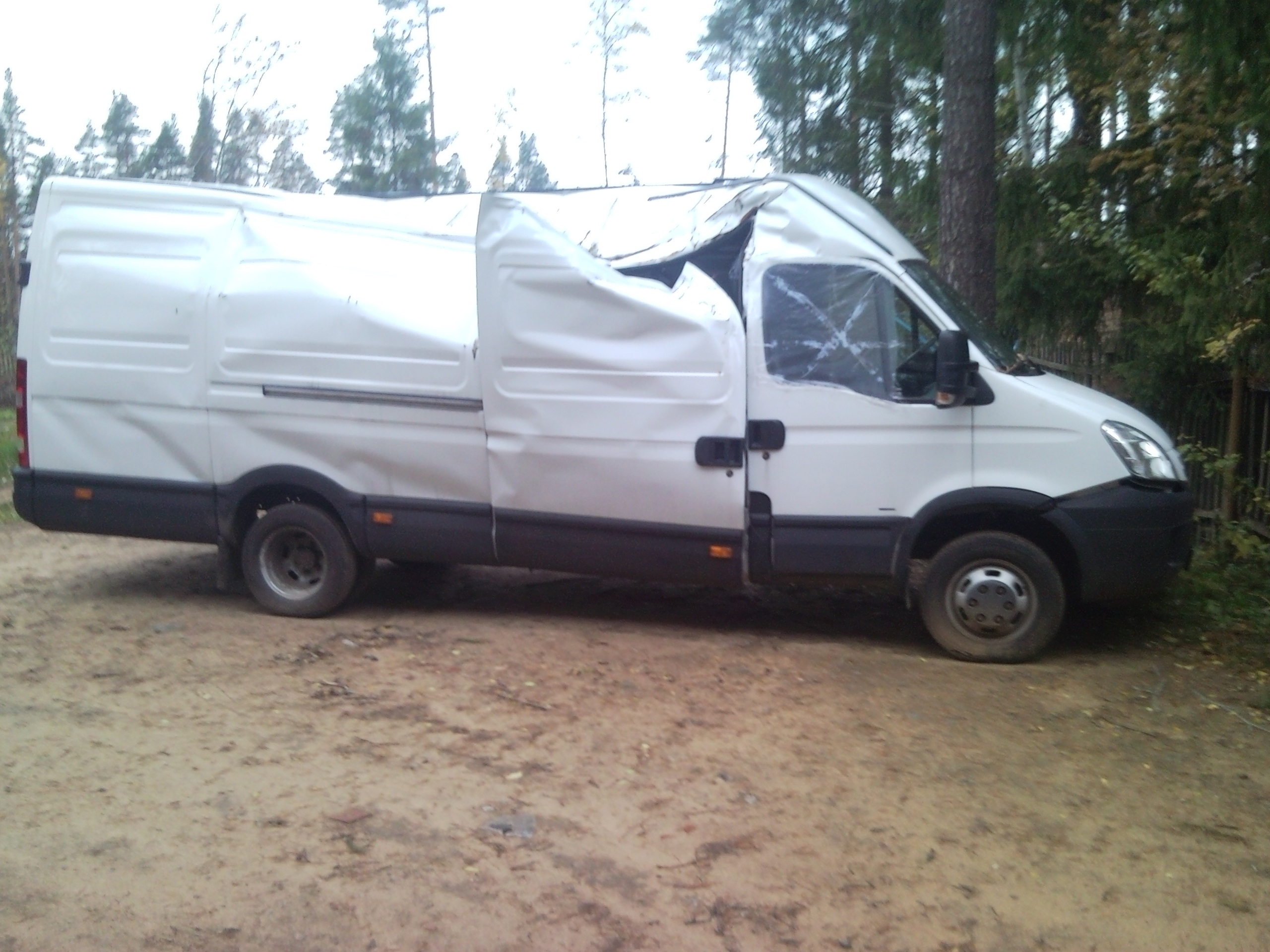 Кузовной ремонт микроавтобуса Iveco Daily