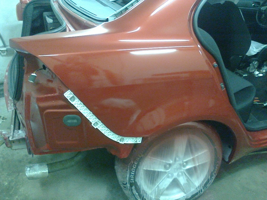 Ремонт кузова автомобиля Митсубиси Лансер (Mitsubishi Lancer) после ДТП